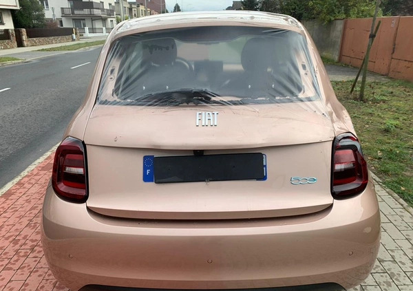 Fiat 500 cena 45900 przebieg: 7190, rok produkcji 2022 z Czersk małe 254